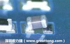 墓碑：Tombstone，又稱「立碑」