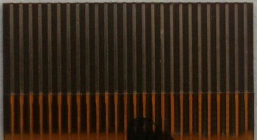 當(dāng)定位系統(tǒng)以插頭邊為基準(zhǔn)點(diǎn)進(jìn)行畸形校正計(jì)算，可消減線路板漲縮過(guò)大引起插頭檢驗(yàn)尺寸和邊距的偏差-深圳宏力捷